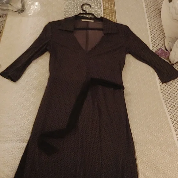 Dress - Picture 1 of 1